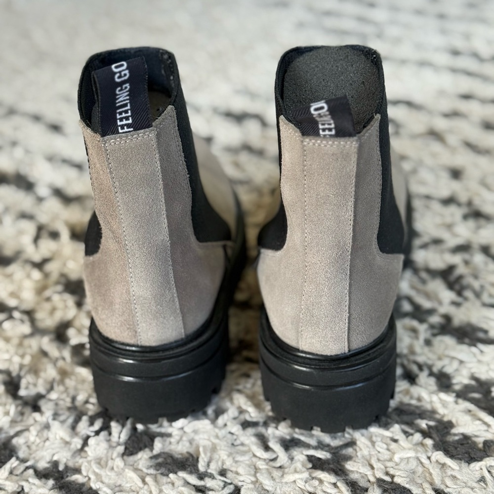 Verbenas tan suede lug sole chelsea boot - size 8.5 excellent condition - Picture 5 of 5
